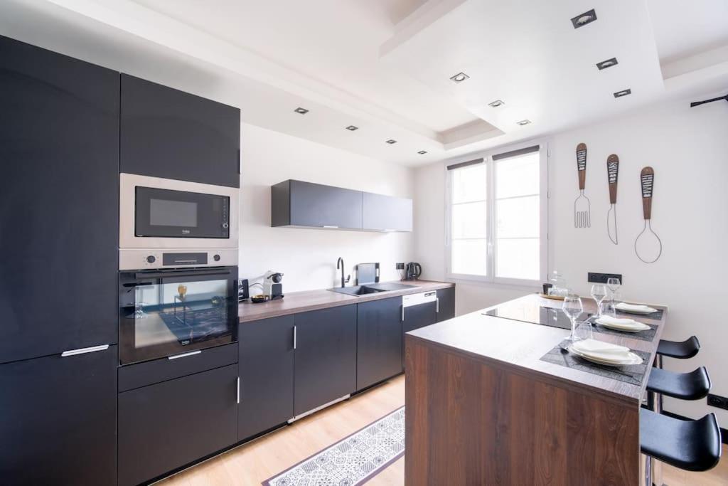 Le Black & White - 10 Min Orly, 3 Min Gare Juvisy Apartment Ати-Мон Екстериор снимка