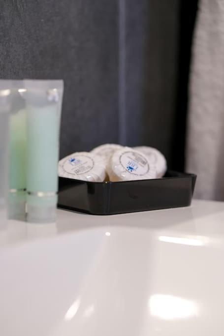 Le Black & White - 10 Min Orly, 3 Min Gare Juvisy Apartment Ати-Мон Екстериор снимка