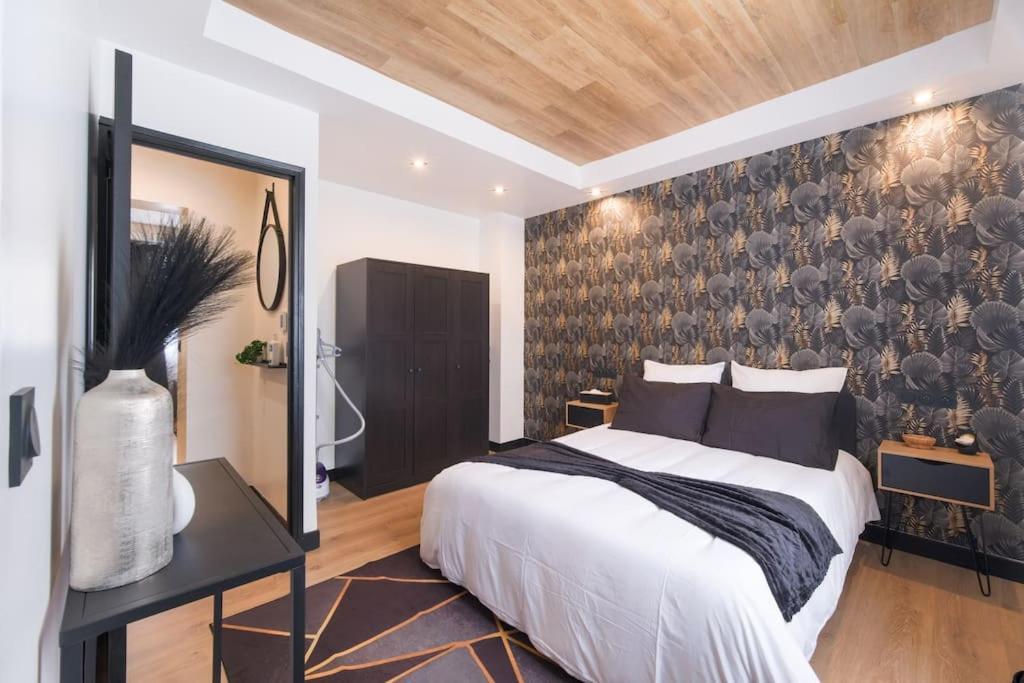 Le Black & White - 10 Min Orly, 3 Min Gare Juvisy Apartment Ати-Мон Екстериор снимка